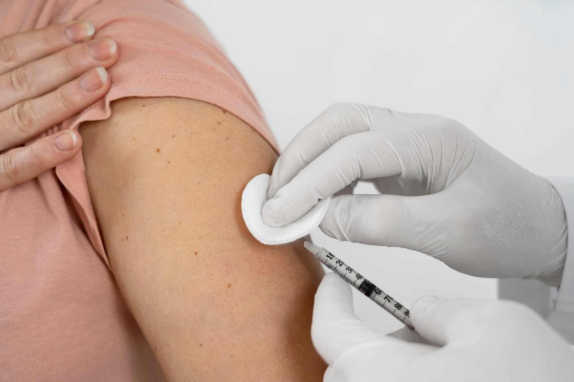 how long does it take to cure syphilis